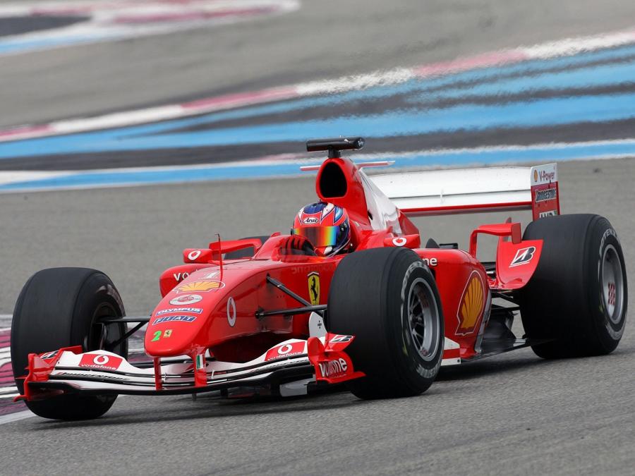  Ferrari F2004 2004 года  (фото 14 из 16)